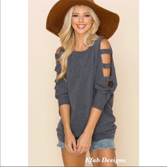 -  ladder dolman sleeve soft thick knit top. SMALL - Picture 3 of 3